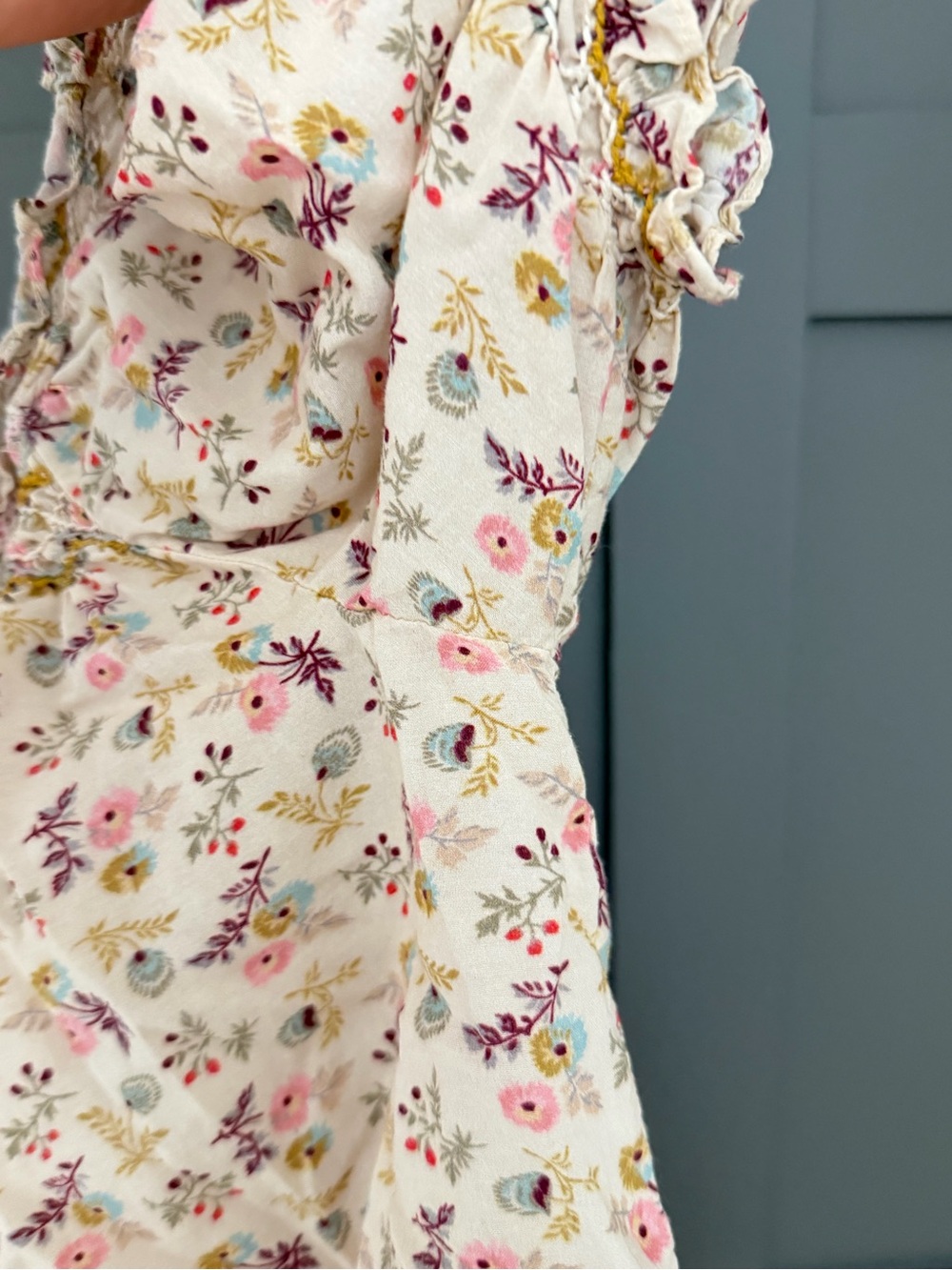 Dôen Portia Top Feathered Floral - Picture 6 of 10